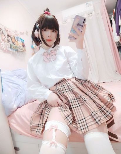 日韩美女www黄一区二区_BD韩语免费观看超清