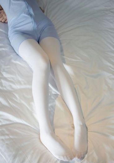 两个人的房间未删减播放_成人在线观看免费