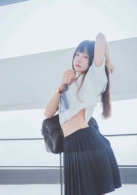 黄色大片aaa_720日韩电影在线