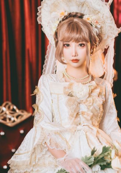 色情美女激情喷水AV_1080P免费观看韩国