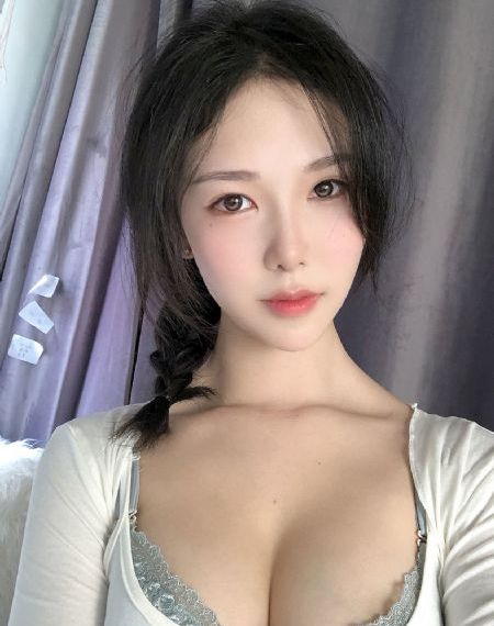 亚洲成在人线AV品善网好看_4K电影全集观看