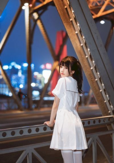 亚洲AV一二三区天堂无码www_国产剧电影免费在线
