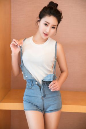 在线a级毛片_DVD免费全集观看