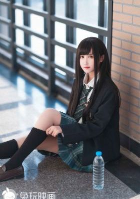 自己撅着屁股扒开腚眼子让人看_免费高清日本成人在线