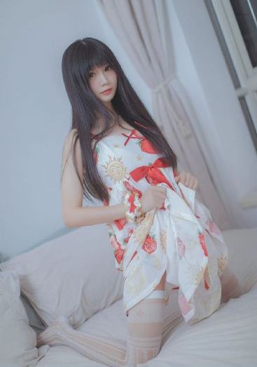 俄罗斯美女野外性行为_720高清完整版播放