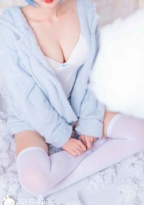 电影偷窥aff电影_高清在线播放