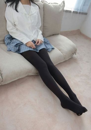 成人美女黄网站色大色费全看下载_免费国语