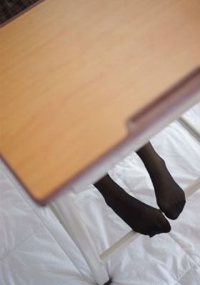 女孩自辱寒假表_字幕高清版在线观看