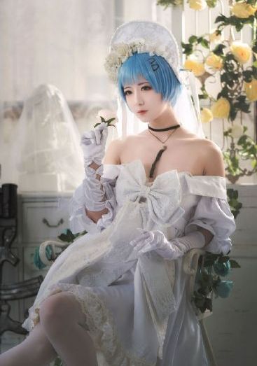 丈夫灵堂侠女翘臀呻吟_BD英语全集免费播放