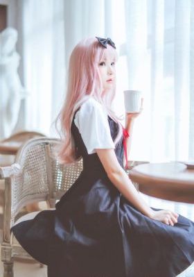 美女裸体热舞视频_BD高清完整版