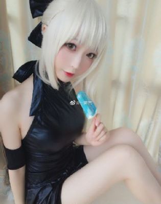 亚洲精品笫一国产综合_4K完整版观看